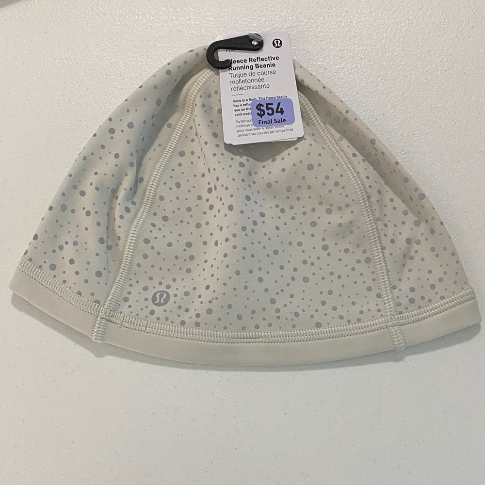 Lululemon - Fleece Reflective Running Beanie - NWT